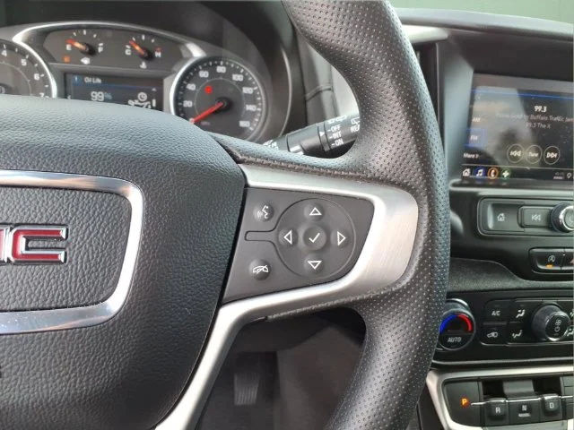 Used 2024 Red GMC SLE image 24