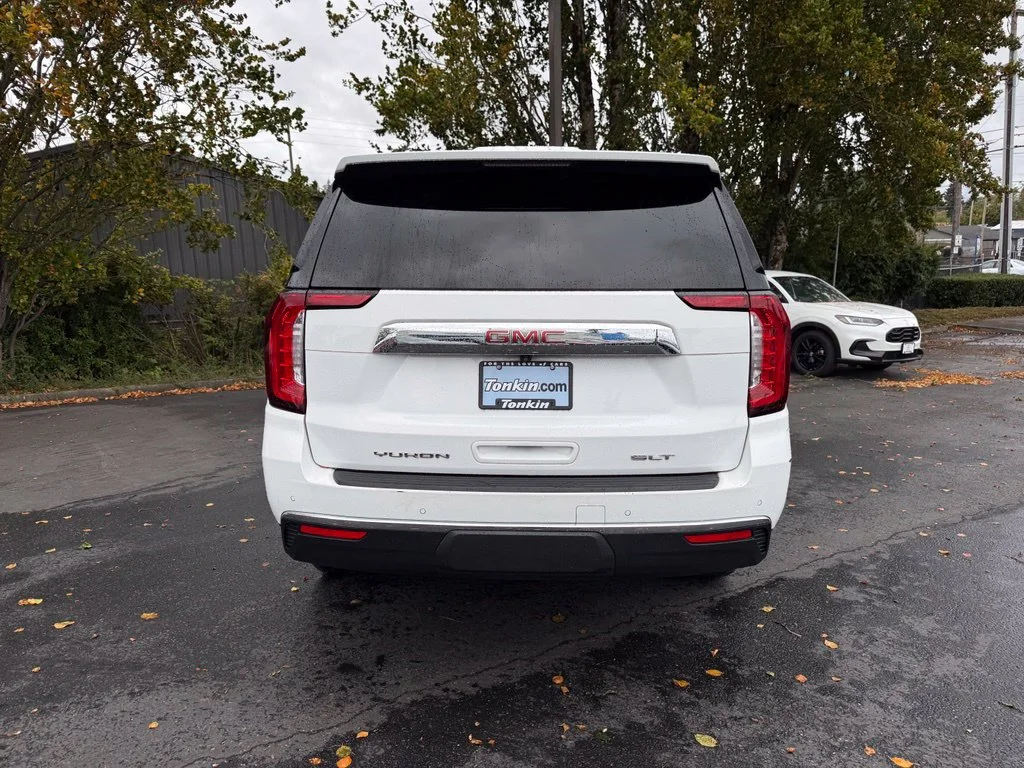Used 2022 White GMC SLT image 9