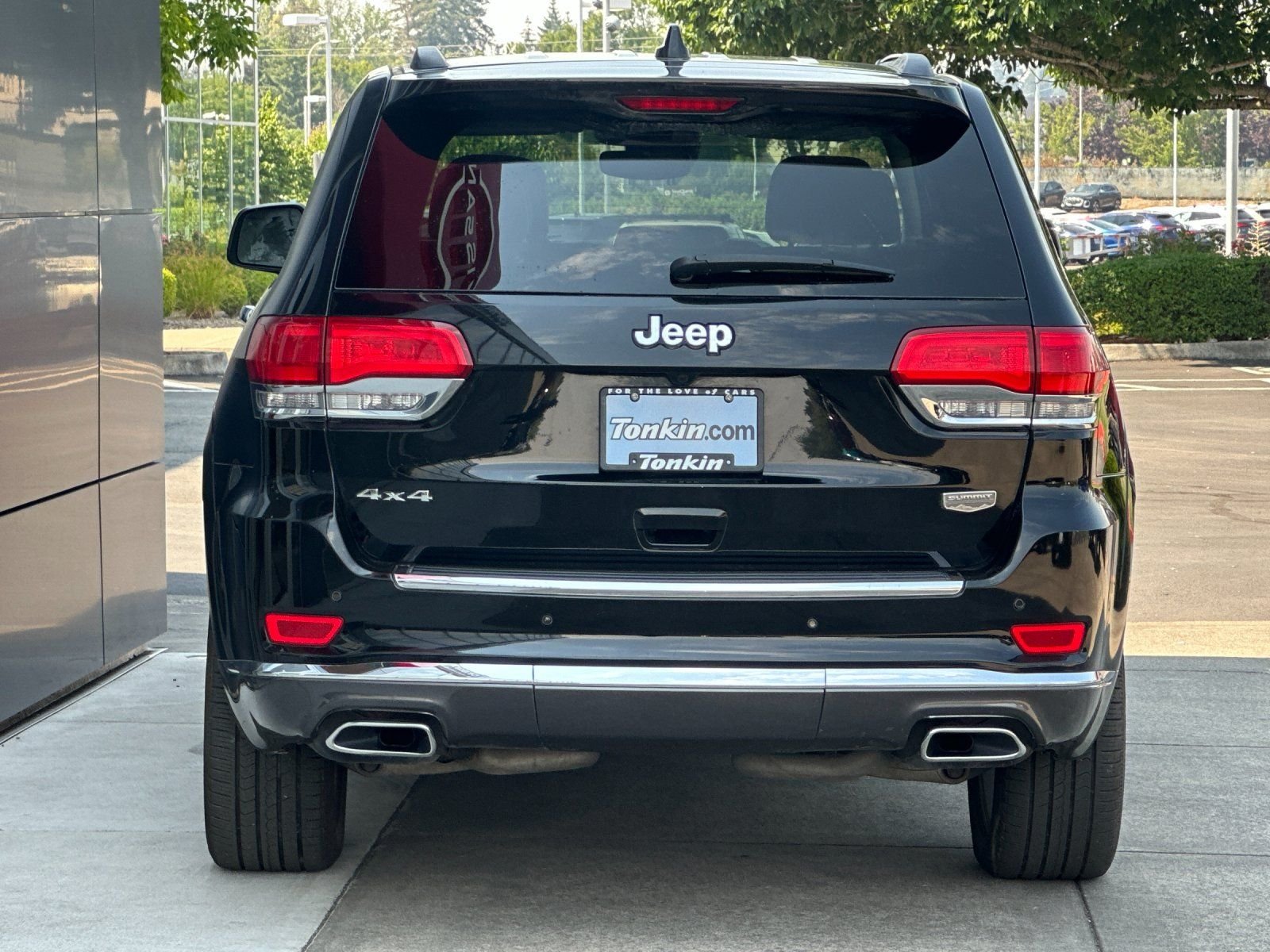 Used 2021 Diamond Black Crystal Pearlcoat Jeep Summit image 4