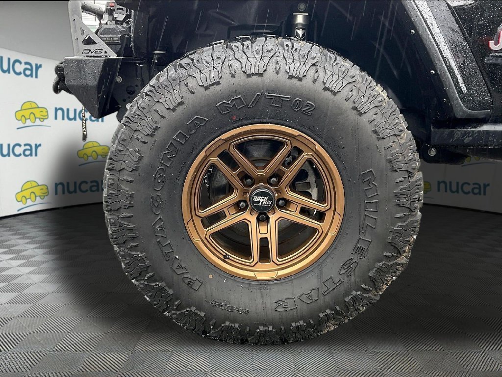 Used 2023 Black Clearcoat Jeep Rubicon image 7