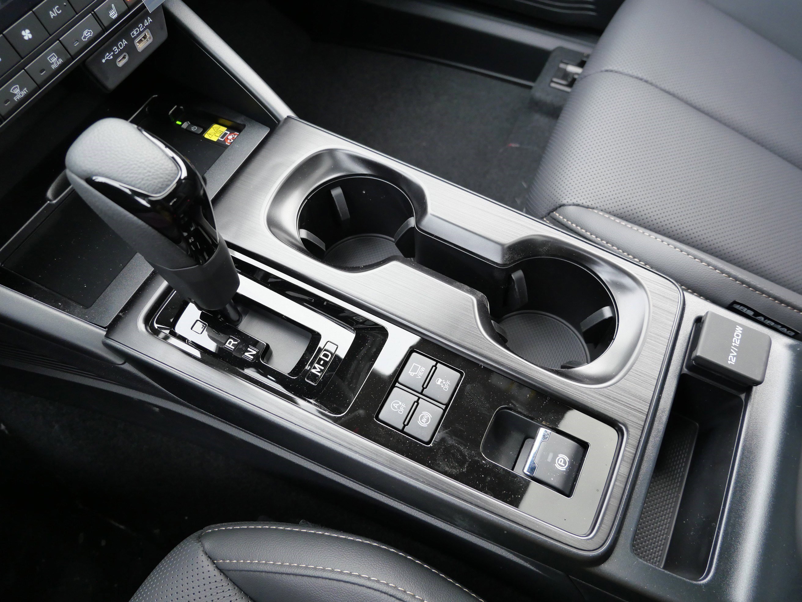 2026 Subaru Outback Limited XT - Photo 10