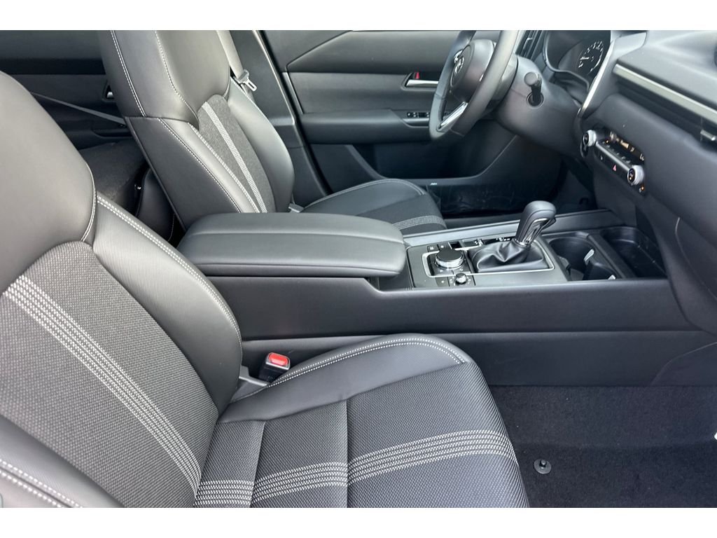 New 2026 Jet Black Mica Mazda 2.5 S Meridian Edition AWD image 15