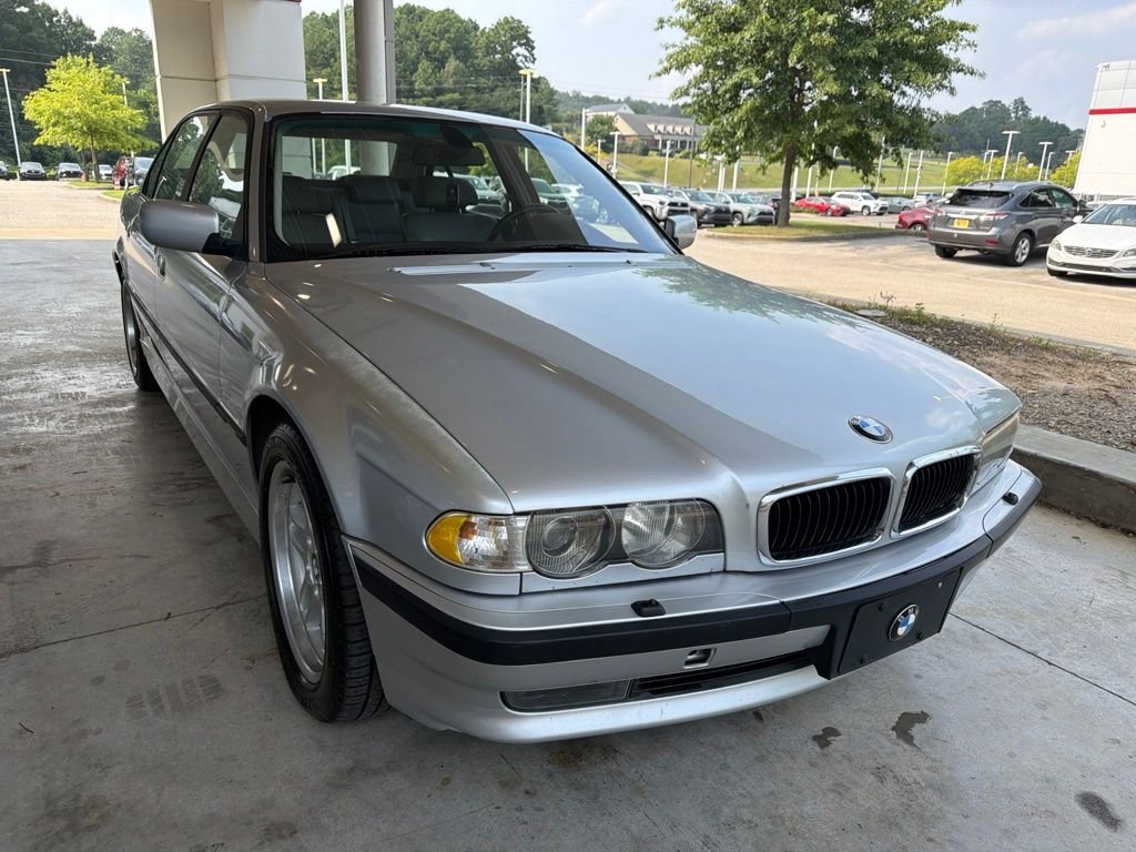 Used 2001 Gray BMW 740iL image 4