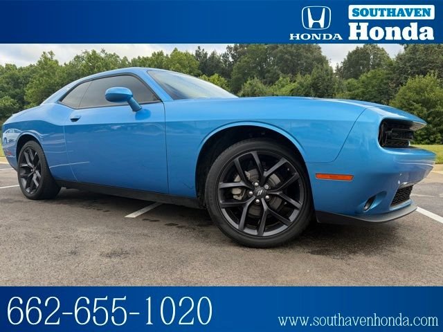 2023 Dodge Challenger SXT Auto's photo