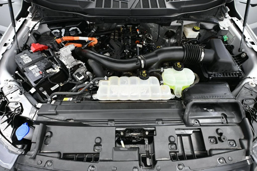 Certified Used 2024 Gray Ford Lariat image 43