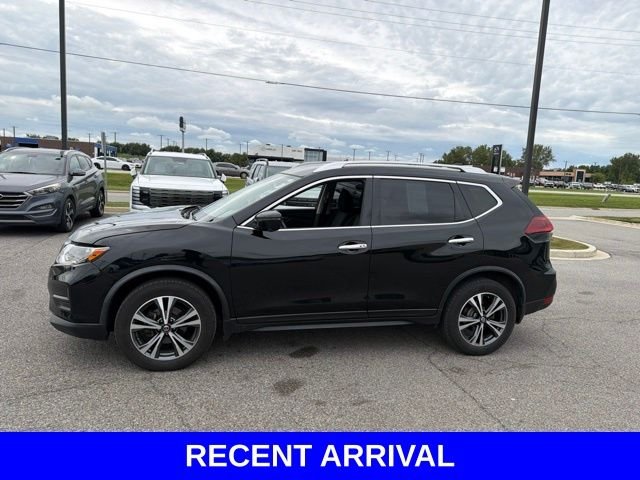 Used 2019 Black Nissan SV image 12