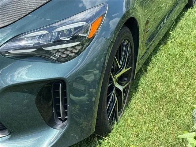 Used 2022 Green Kia GT-Line image 4