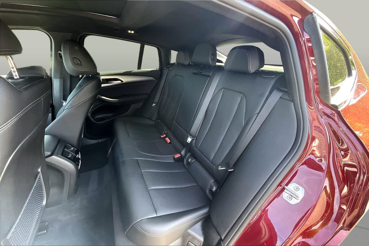 2025 BMW X4 30i - Photo 21