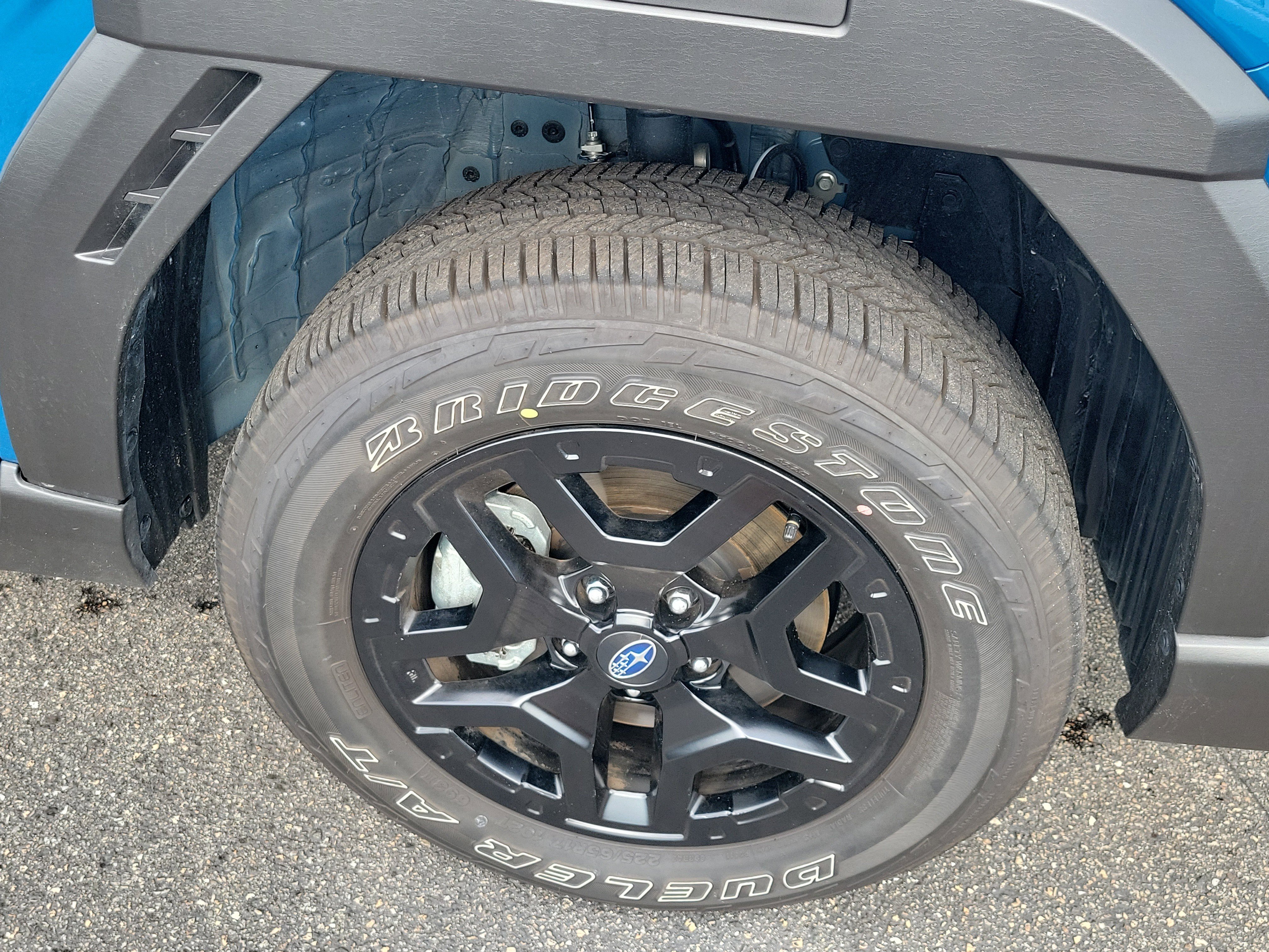 Used 2026 Geyser Blue Subaru Wilderness image 7