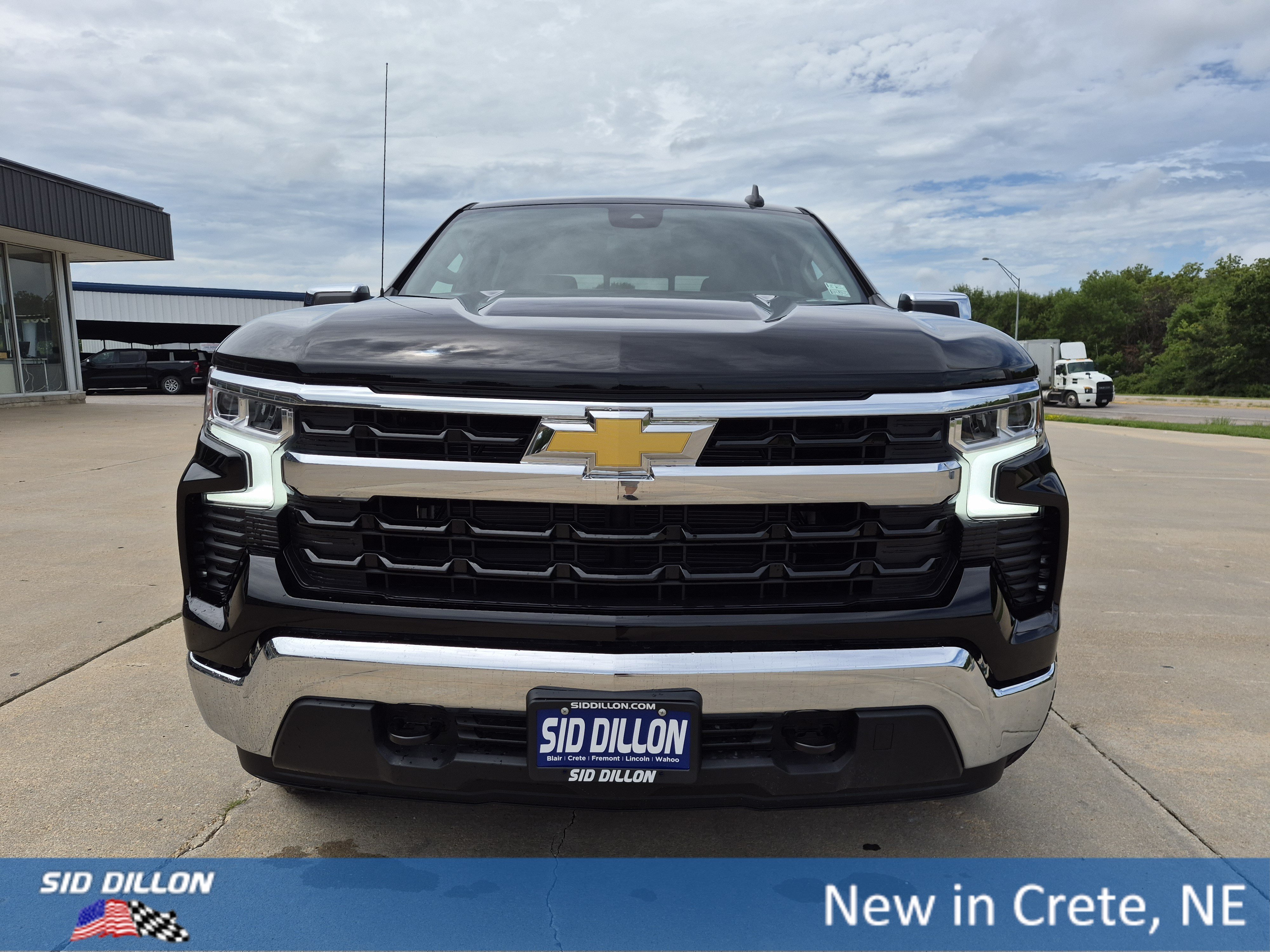 New 2026 Black Chevrolet LT image 15