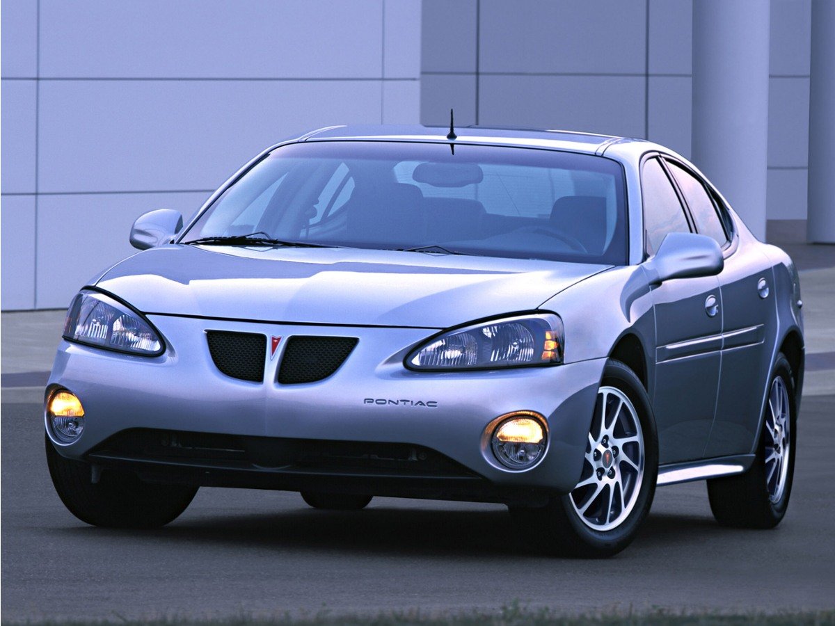 Used 2004 Silver Pontiac GT1 image 1