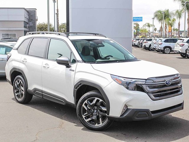 2026 Subaru FORESTER Premium Hybrid