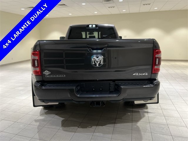 2024 Ram 3500 Laramie photo 4