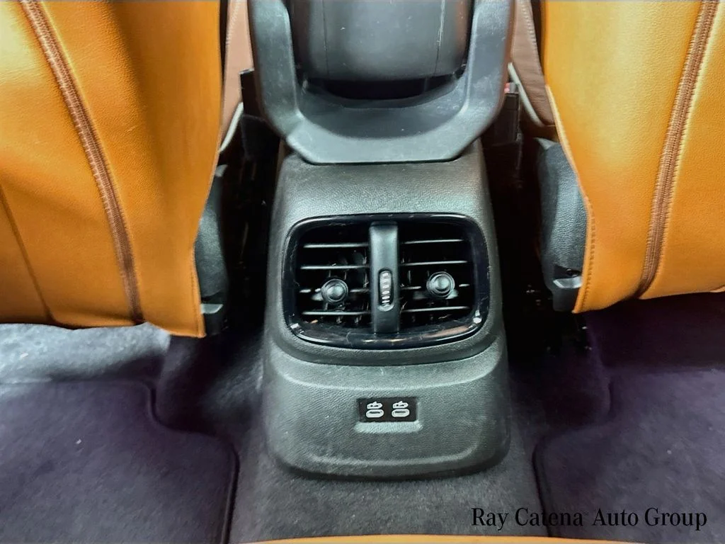 Certified Used 2024 Gray Metallic MINI  image 27
