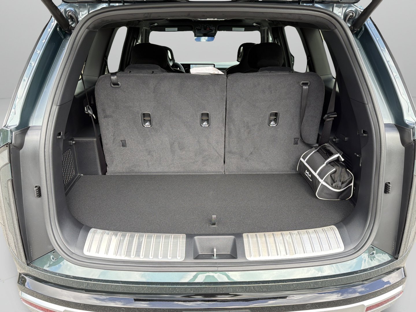 New 2027 Black Jade Green Kia SX-PRESTIGE image 25
