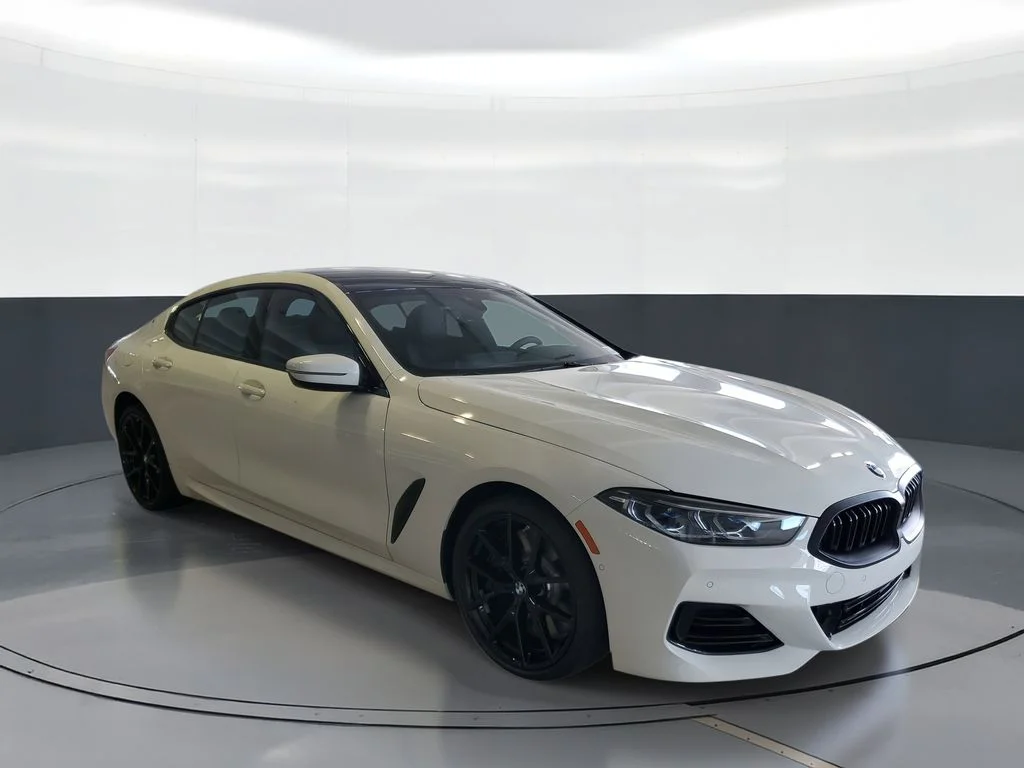 New 2026 Alpine White BMW 840 image 2