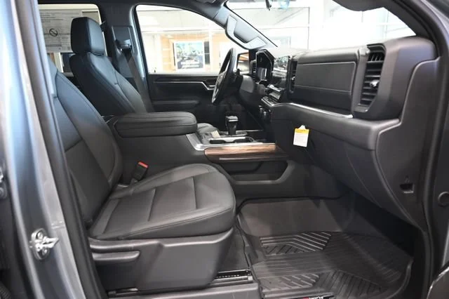 2026 Chevrolet Silverado 1500 LT - Photo 13