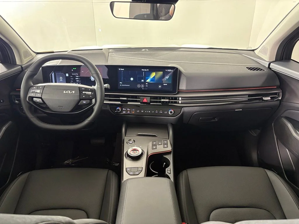 New 2027 Gray Kia SX-Prestige image 40