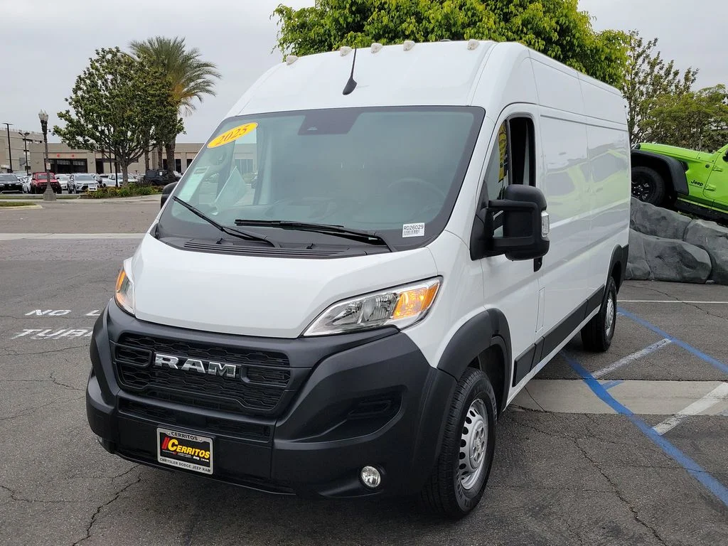 Used 2025 White Ram High Roof image 24