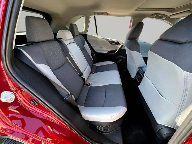 Used 2022 Red Toyota XLE image 30