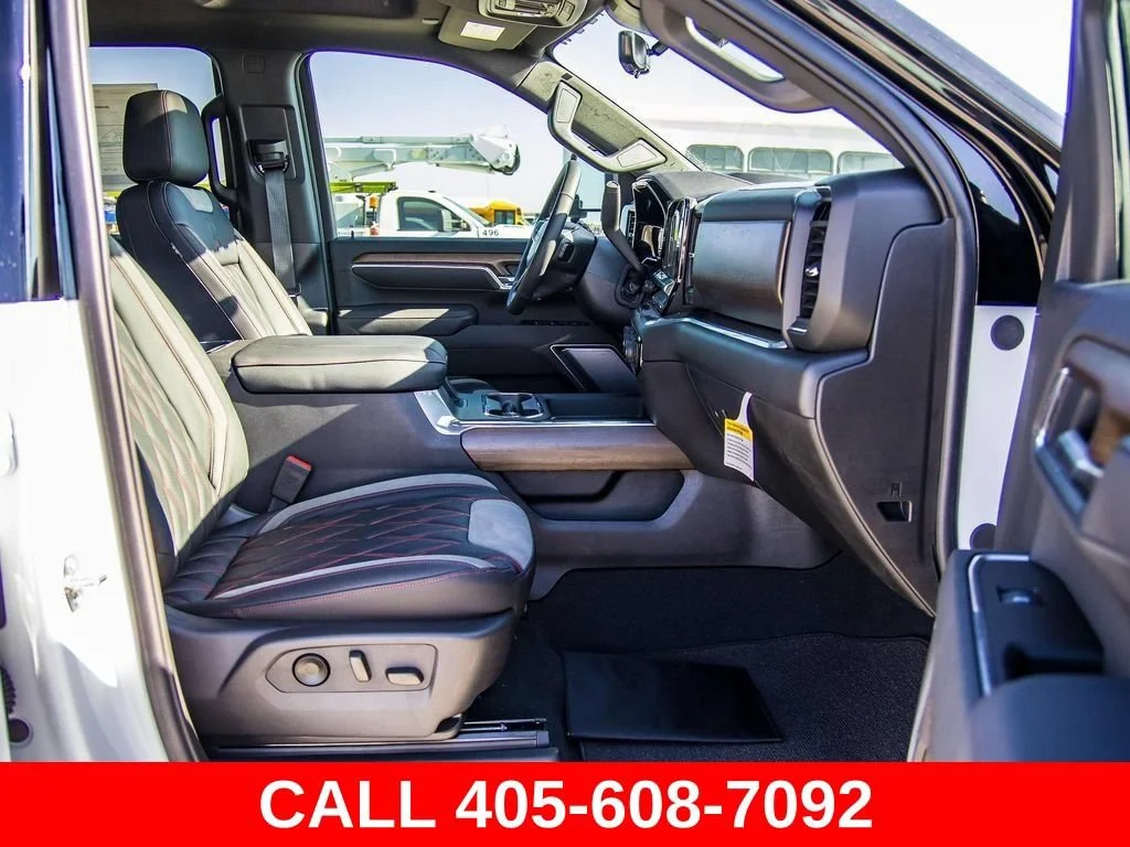 2025 Chevrolet Silverado 3500 HD High Country - Photo 19