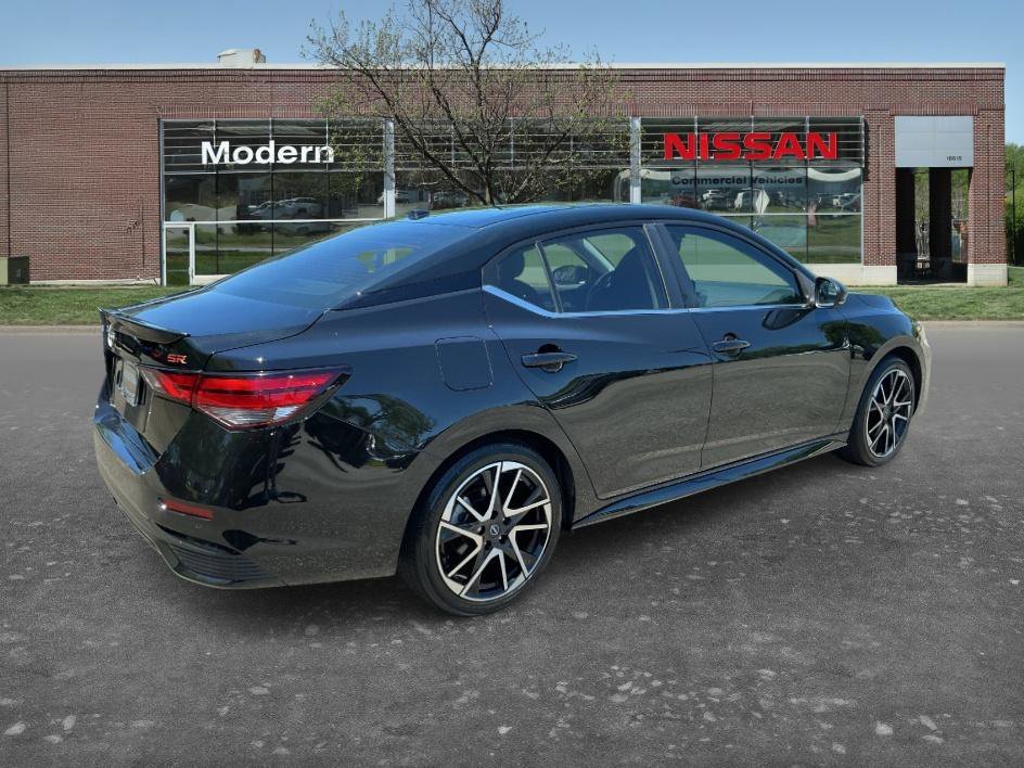 Certified Used 2024 Super Black Nissan SR image 4