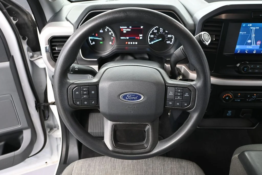 Used 2023 White Ford XLT image 25