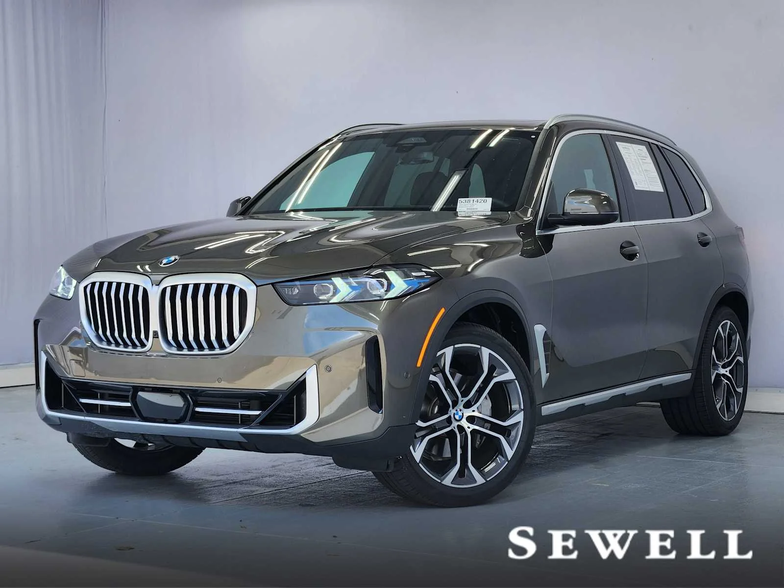 2026 BMW X5 sDrive40i's photo