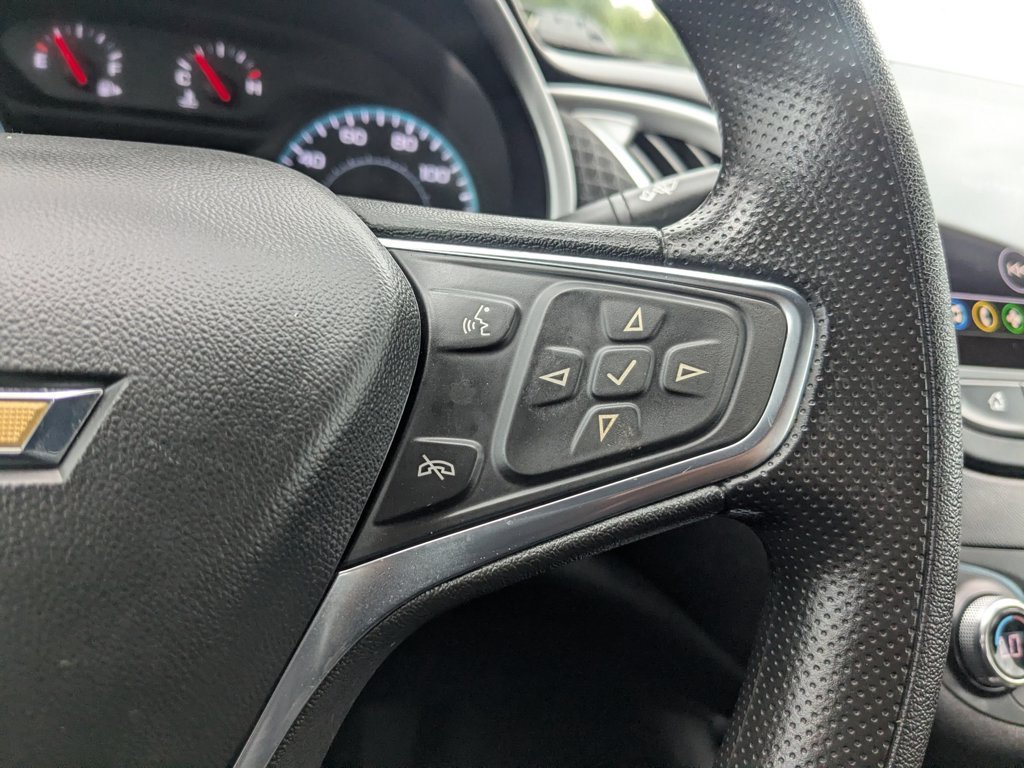 Used 2024 Lakeshore Blue Metallic Chevrolet LT image 22