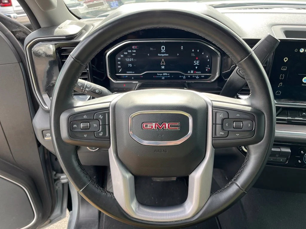Used 2025 Sterling Metallic GMC SLT image 11