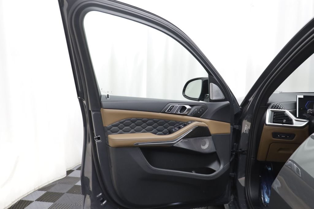 New 2026 Dravit Grey Metallic BMW Competition image 5