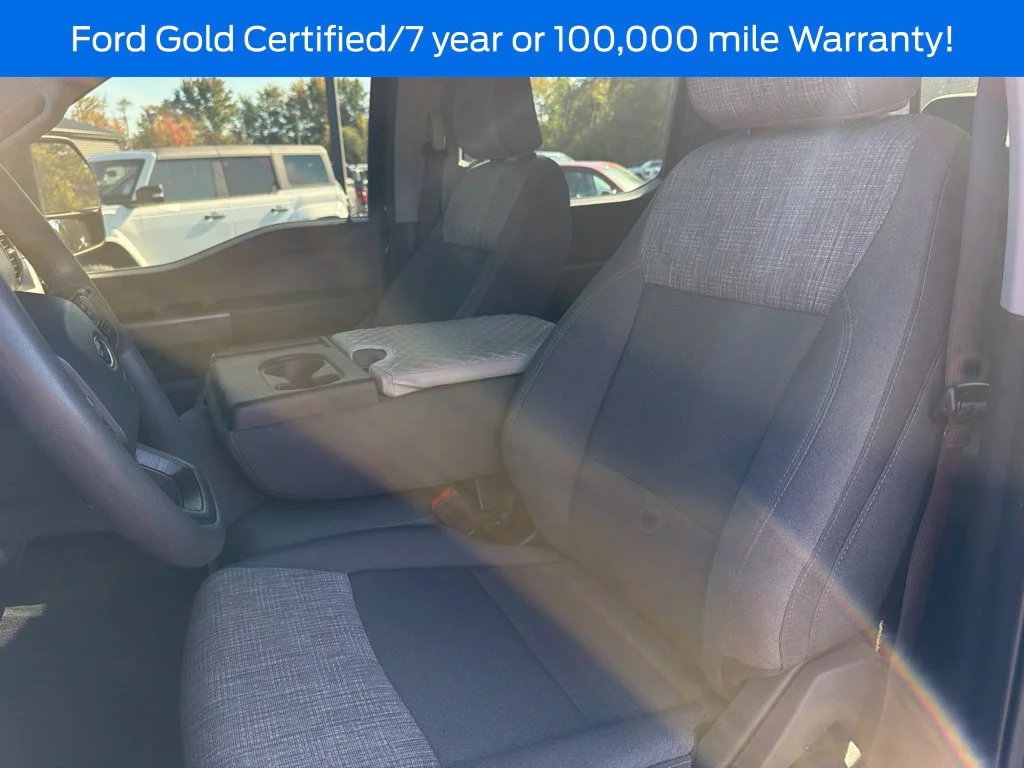 Used 2023 Black Ford XLT image 19