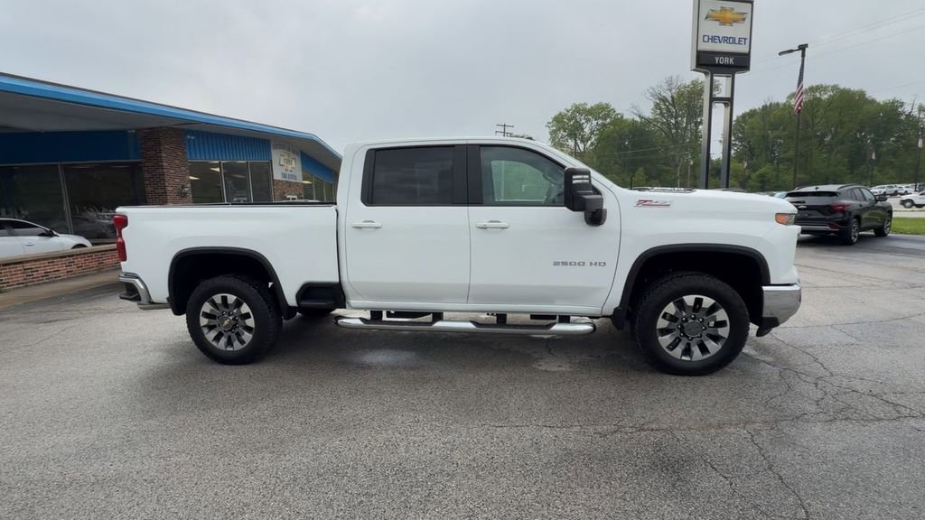 2026 Chevrolet Silverado 2500HD LT - Photo 9