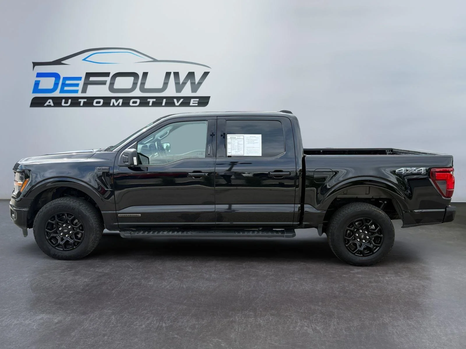 Used 2024 Agate Black Ford XLT image 6