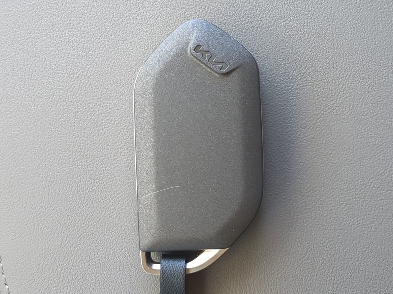 New 2026 Deep Chroma Blue Kia LXS image 36