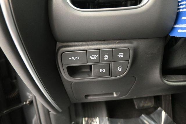 New 2026 Gray Hyundai SEL FWD image 16