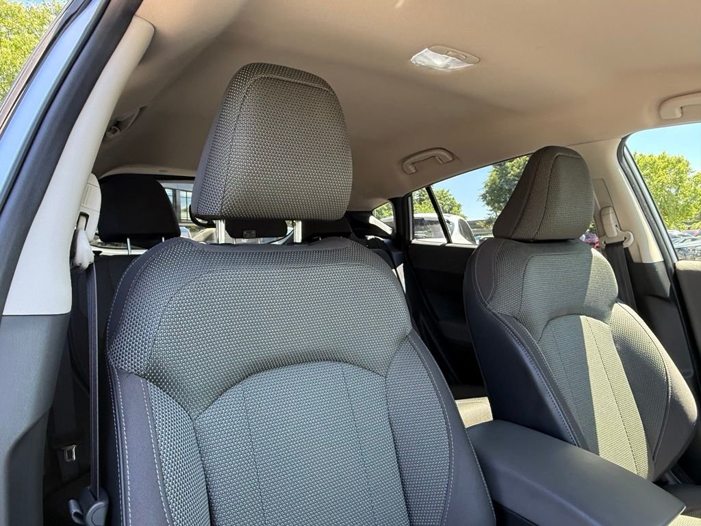 Used 2024 Ice Silver Metallic Subaru Premium image 26