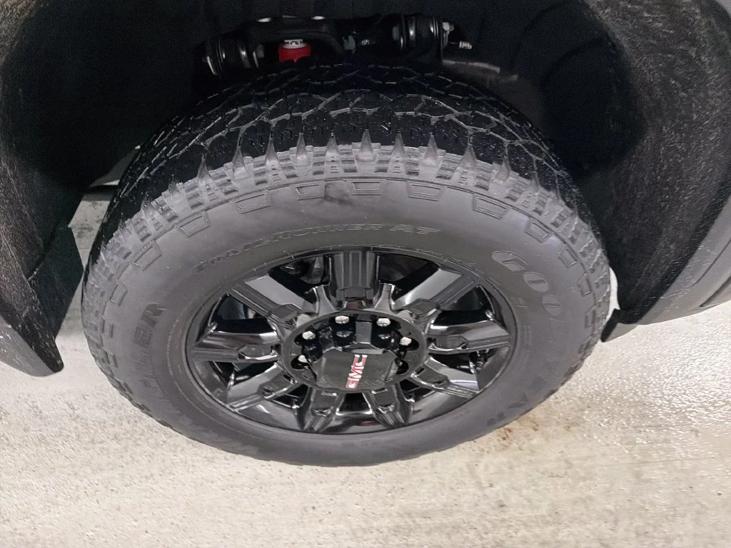 Used 2026 Titanium Rush Metallic GMC AT4 image 4