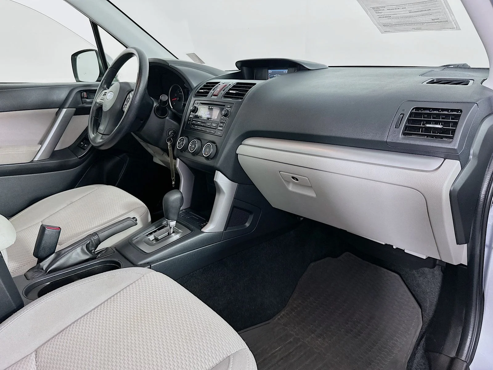 Used 2015 Ice Silver Metallic Subaru 2.5i Premium image 28