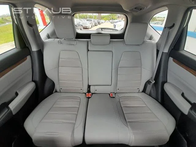 Used 2022 Lunar Silver Metallic Honda TOURING AWD image 45