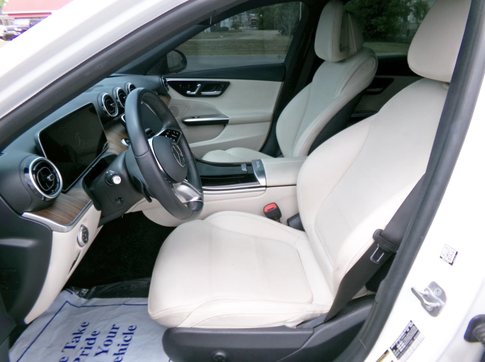 2024 Mercedes-Benz C-Class Sedan C 300 - Photo 12