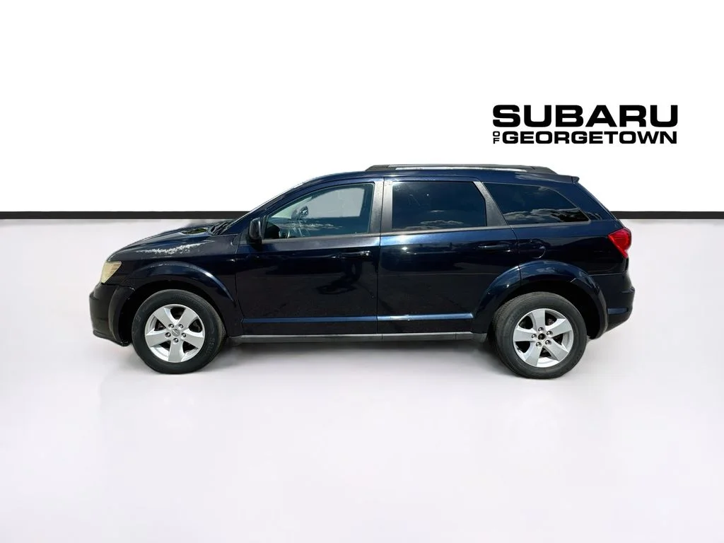 Used 2011 Black Dodge Mainstreet image 4