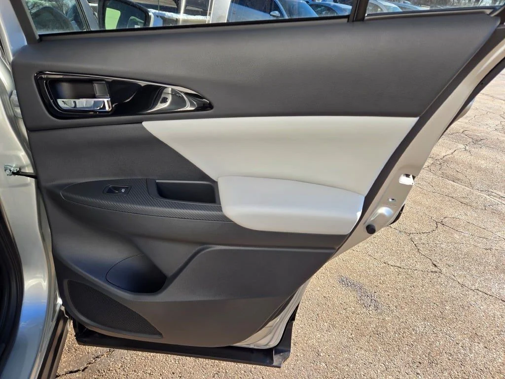 2026 Mitsubishi Eclipse Cross SEL - Photo 10