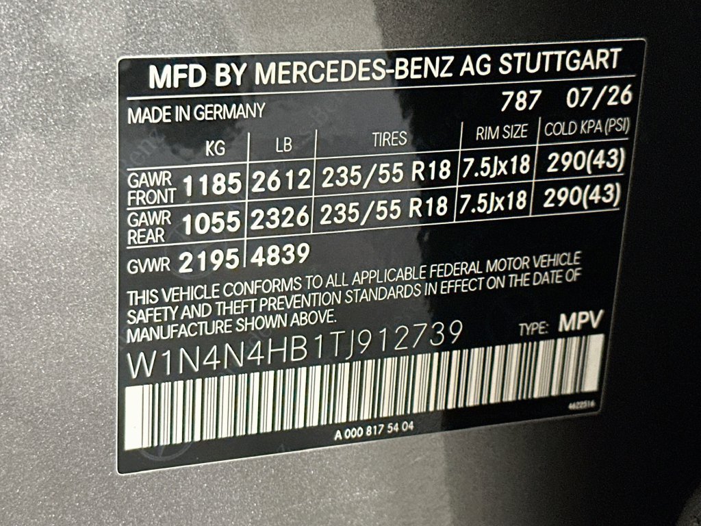 New 2026 Mountain Grey Metallic Mercedes-Benz GLA 250 image 60