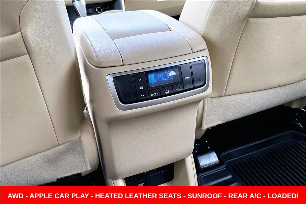 Used 2019 Red Toyota XLE image 10