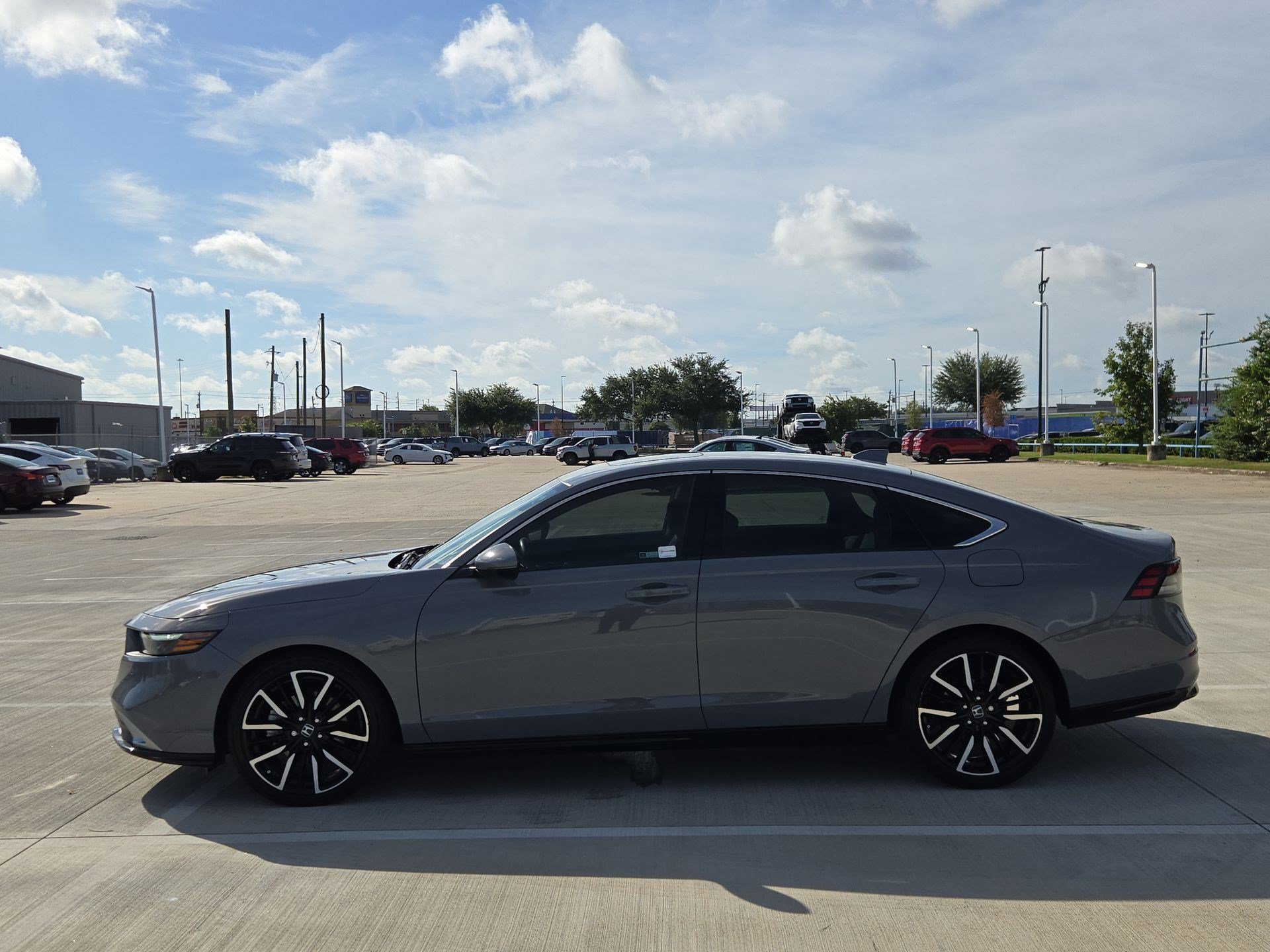 Certified Used 2024 Gray Honda Touring image 6