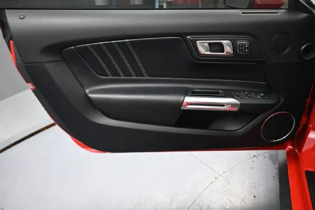 Used 2018 Red Ford GT Premium image 16