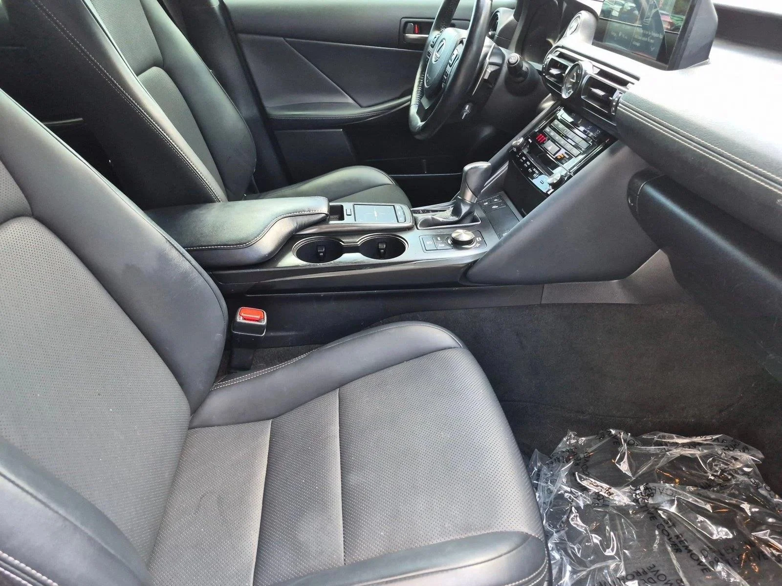Used 2023 Eminent White Pearl Lexus IS 300 image 19