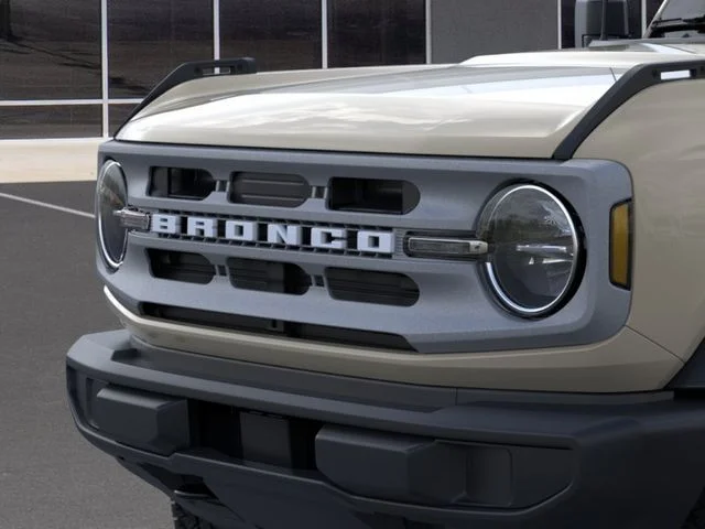 Used 2025 Beige Ford Big Bend image 19