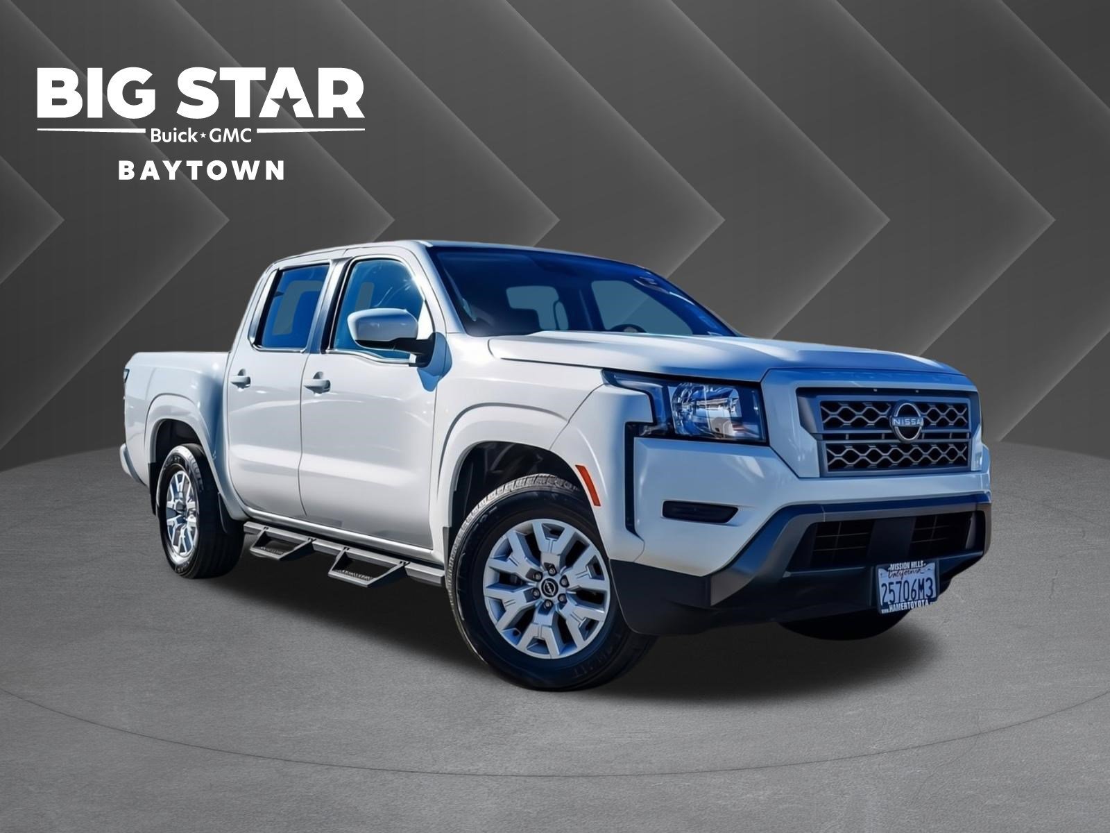 2022 Nissan Frontier SV